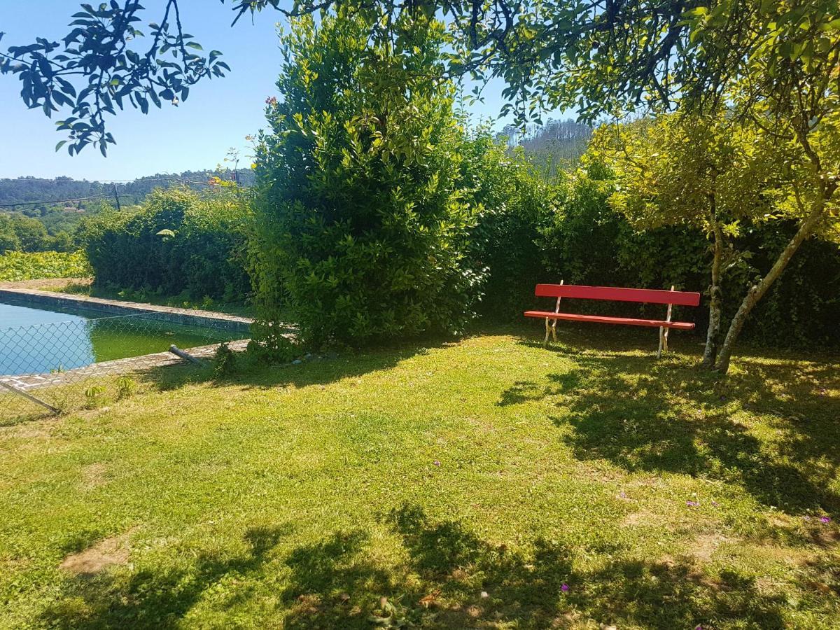 O Eido De Celia Villa Ponteareas Buitenkant foto